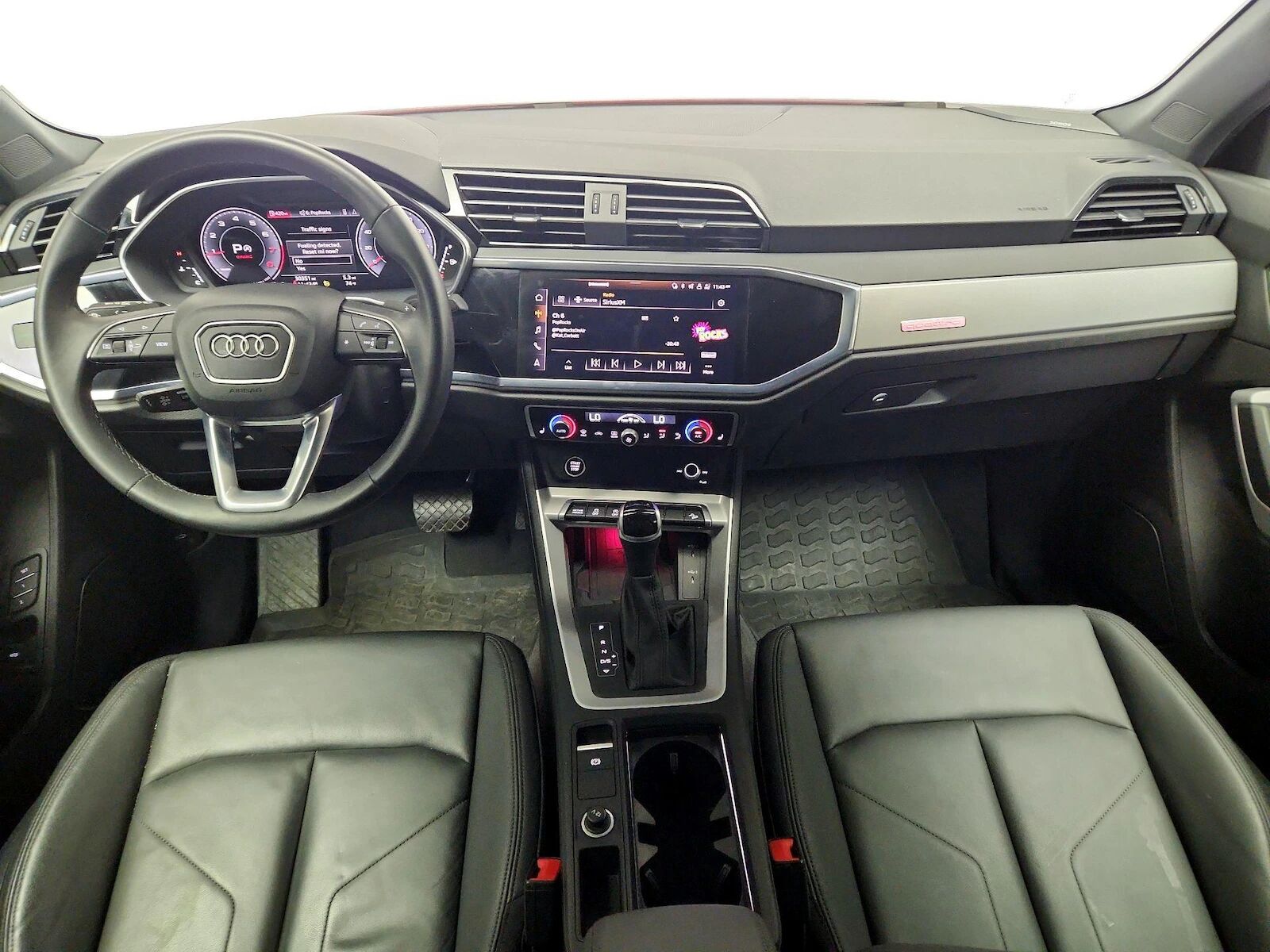 2023 AUDI Q3