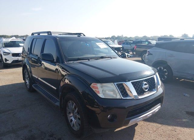2012 NISSAN Pathfinder