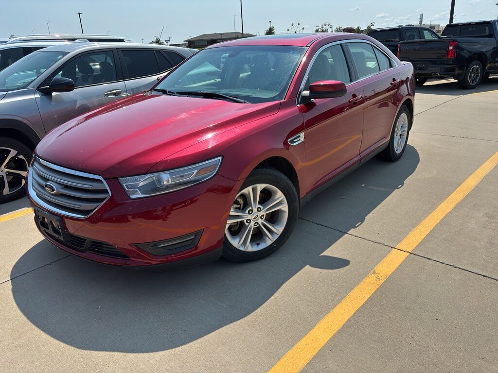 2014 FORD Taurus