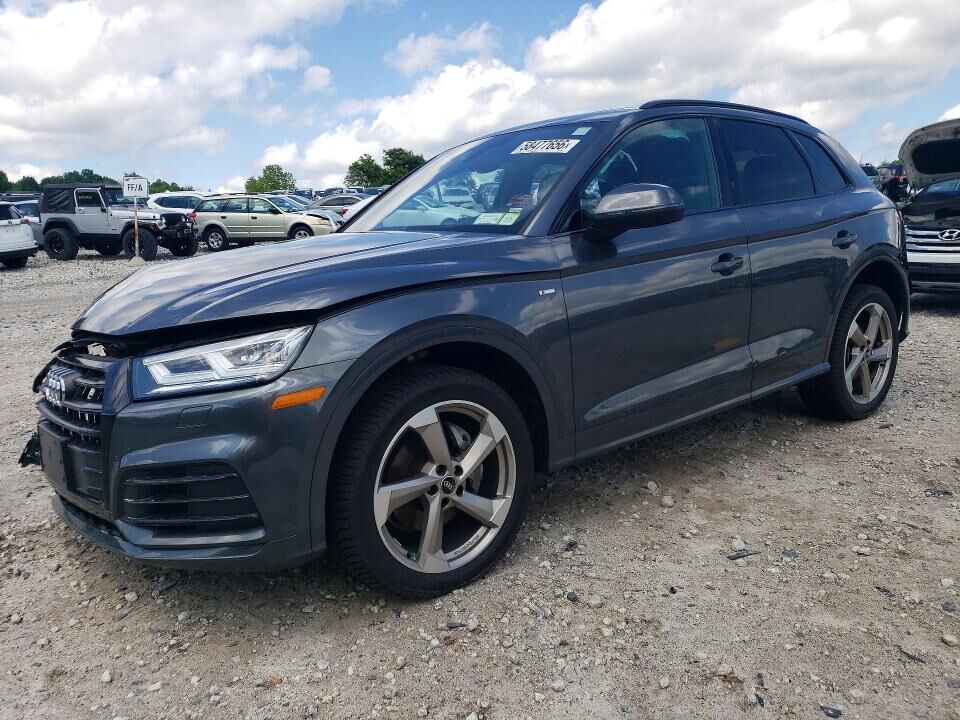 2020 AUDI Q5 e