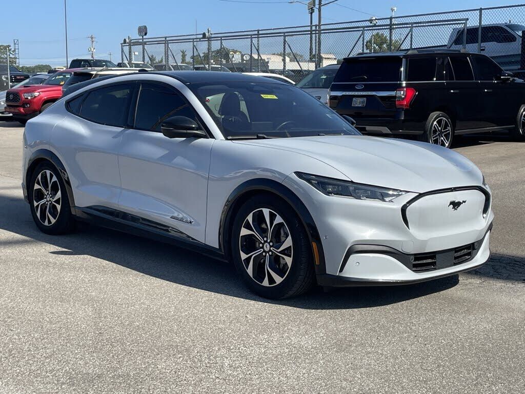 2022 FORD Mach-E