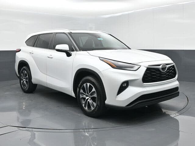 2023 TOYOTA Highlander
