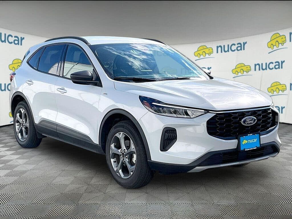 2025 FORD Escape