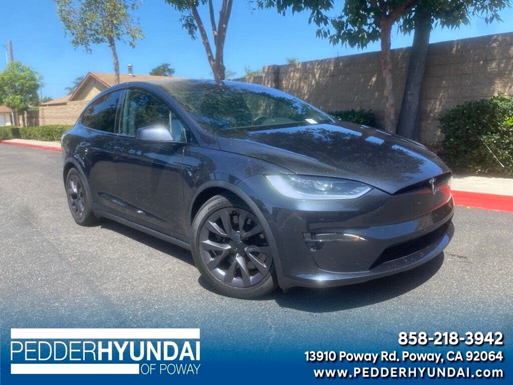 2024 TESLA Model X