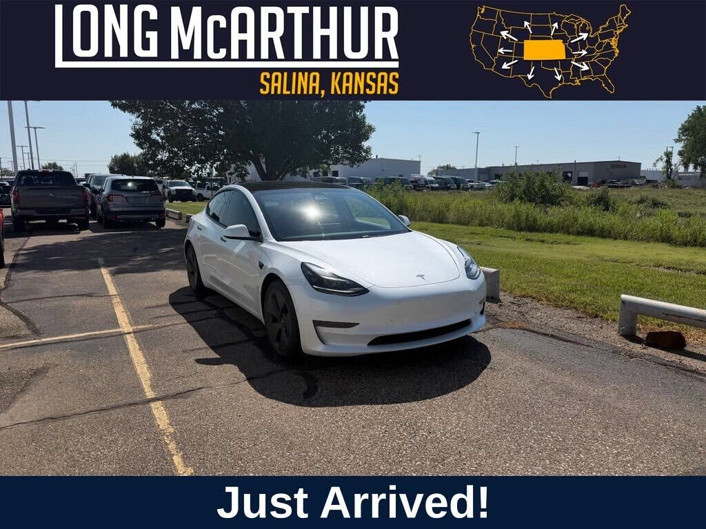 2021 TESLA Model 3