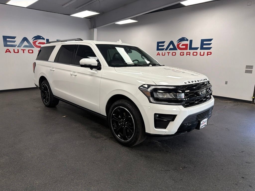 2023 FORD Expedition