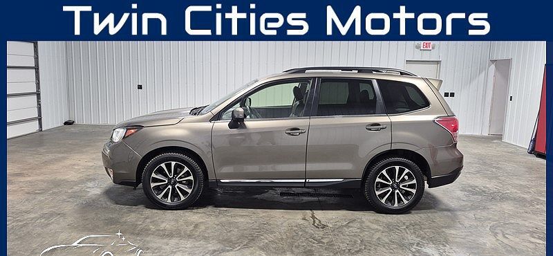 2017 SUBARU Forester