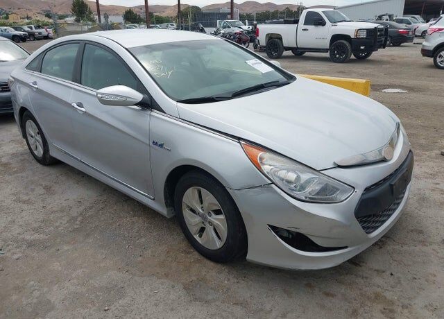 2013 HYUNDAI Sonata