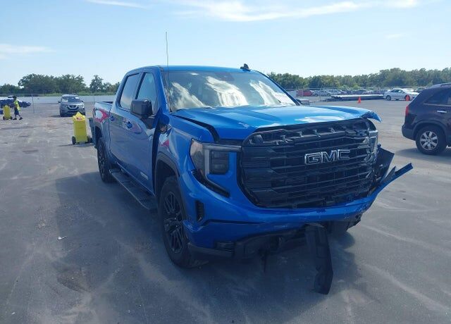 2023 GMC Sierra