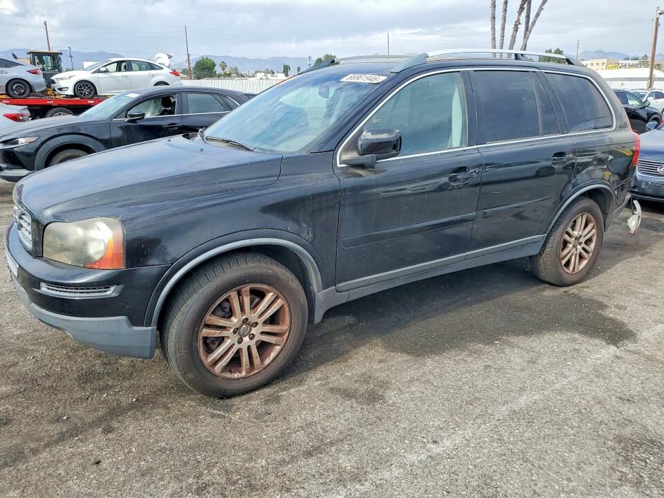 2011 VOLVO XC90