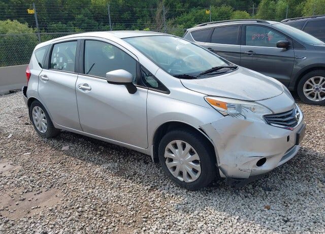 2016 NISSAN Versa