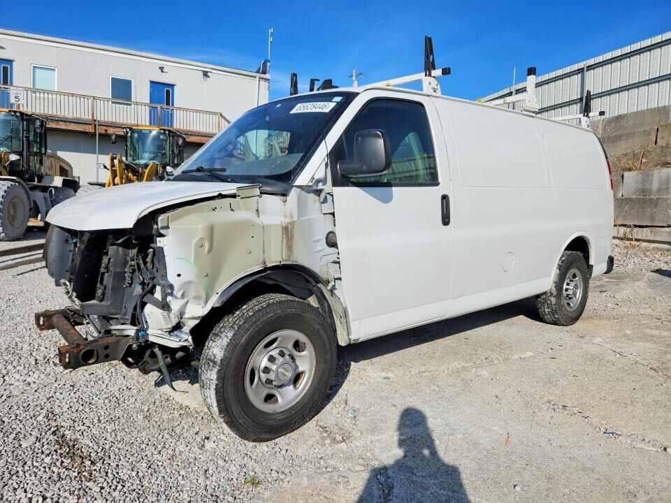 2021 CHEVROLET Express
