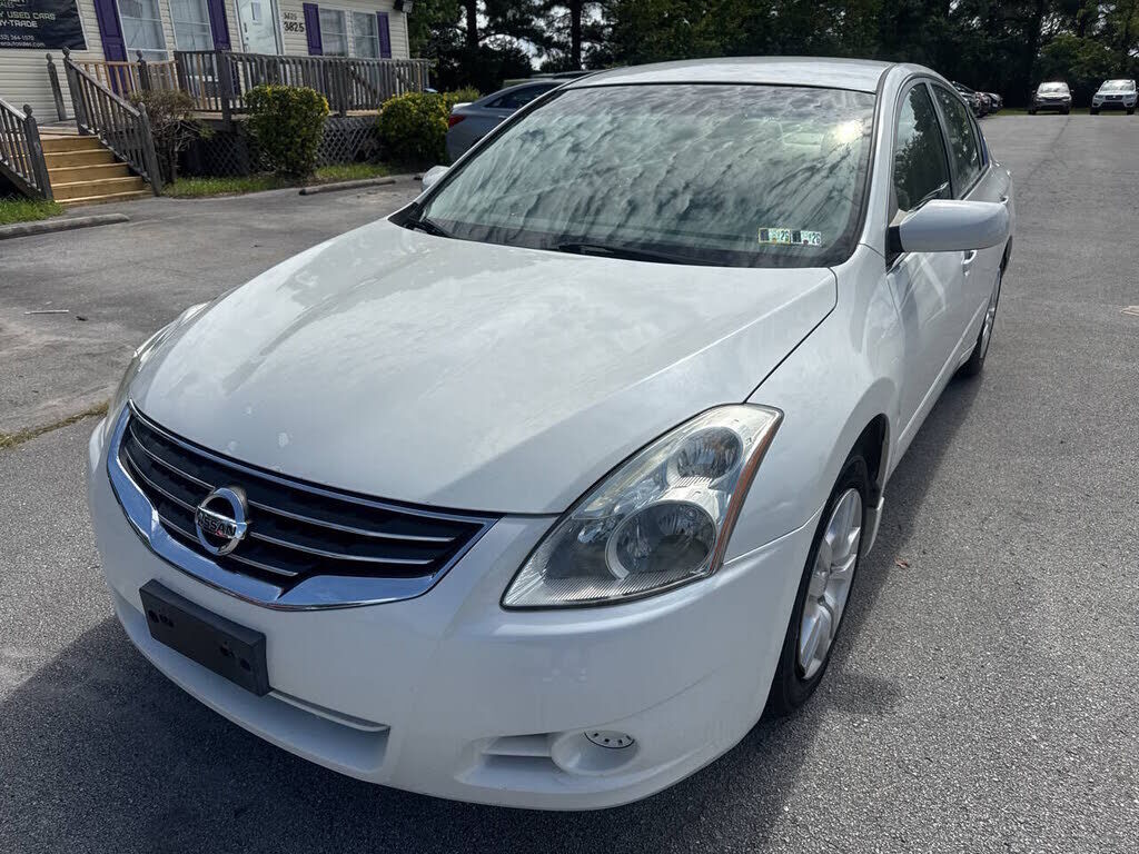 2011 NISSAN Altima