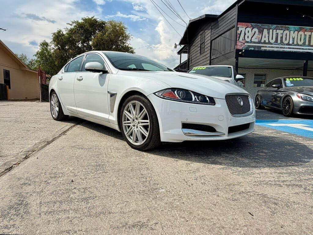 2015 JAGUAR XF