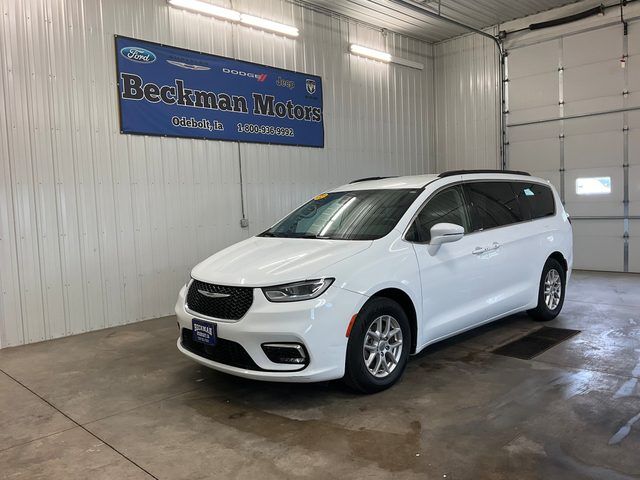 2022 CHRYSLER Pacifica