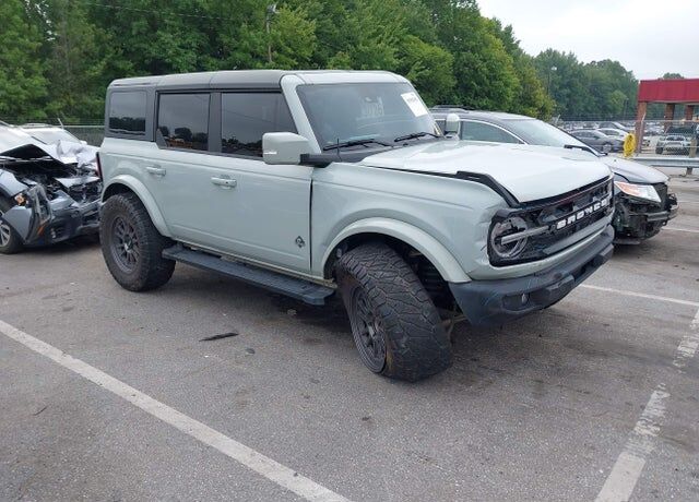 2022 FORD Bronco