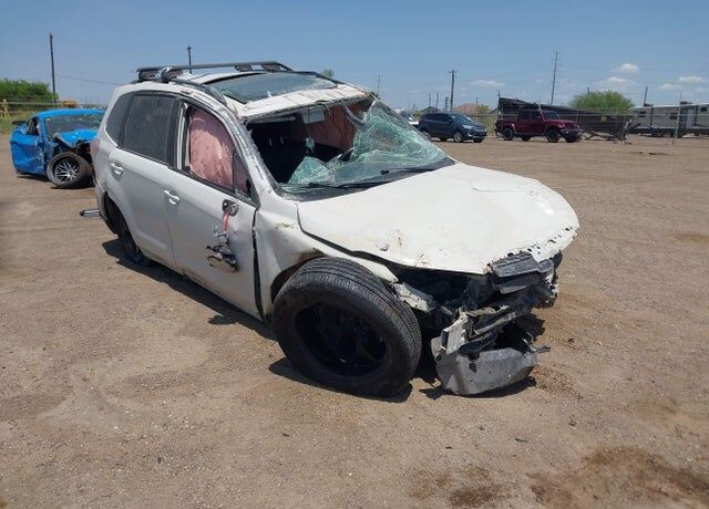 2018 SUBARU Forester