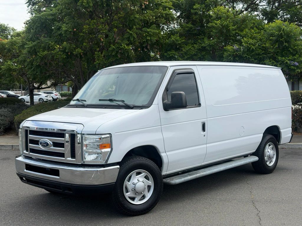 2014 FORD E-250