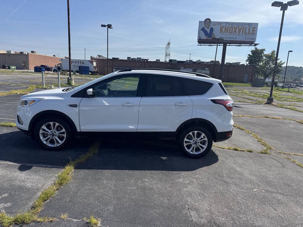 2018 FORD Escape