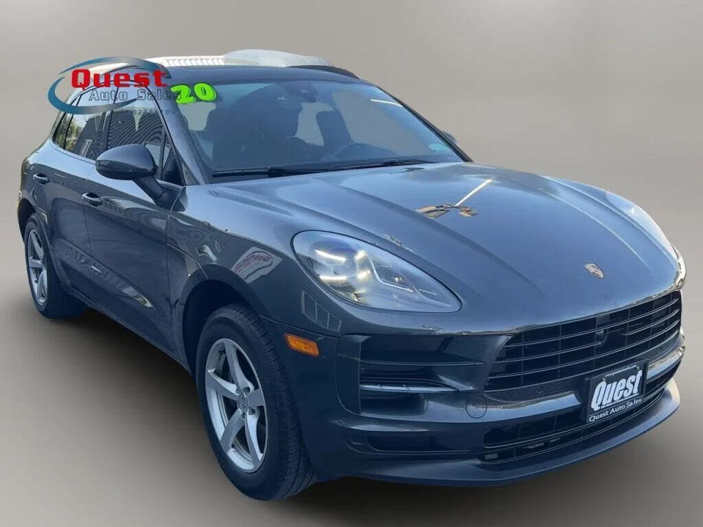 2020 PORSCHE Macan