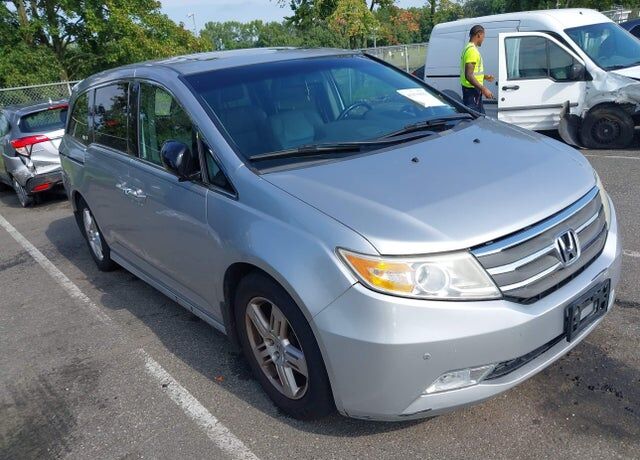 2012 HONDA Odyssey