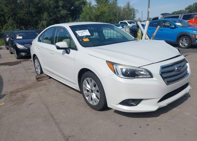 2017 SUBARU Legacy