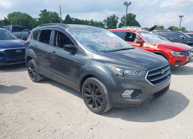 2019 FORD Escape