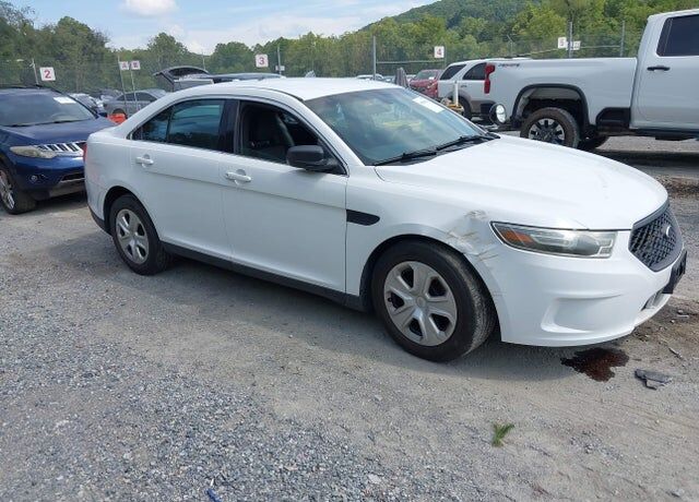 2015 FORD Taurus