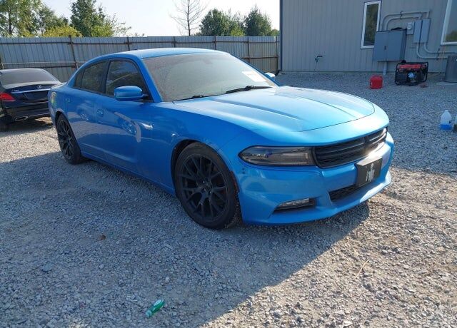 2016 DODGE Charger