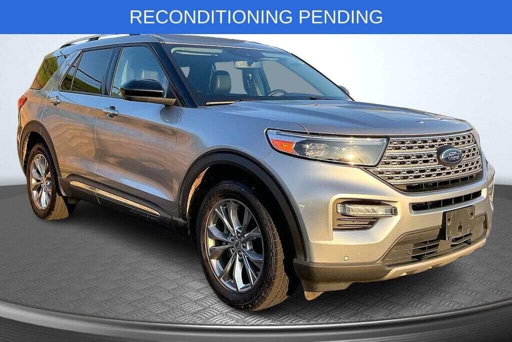 2023 FORD Explorer