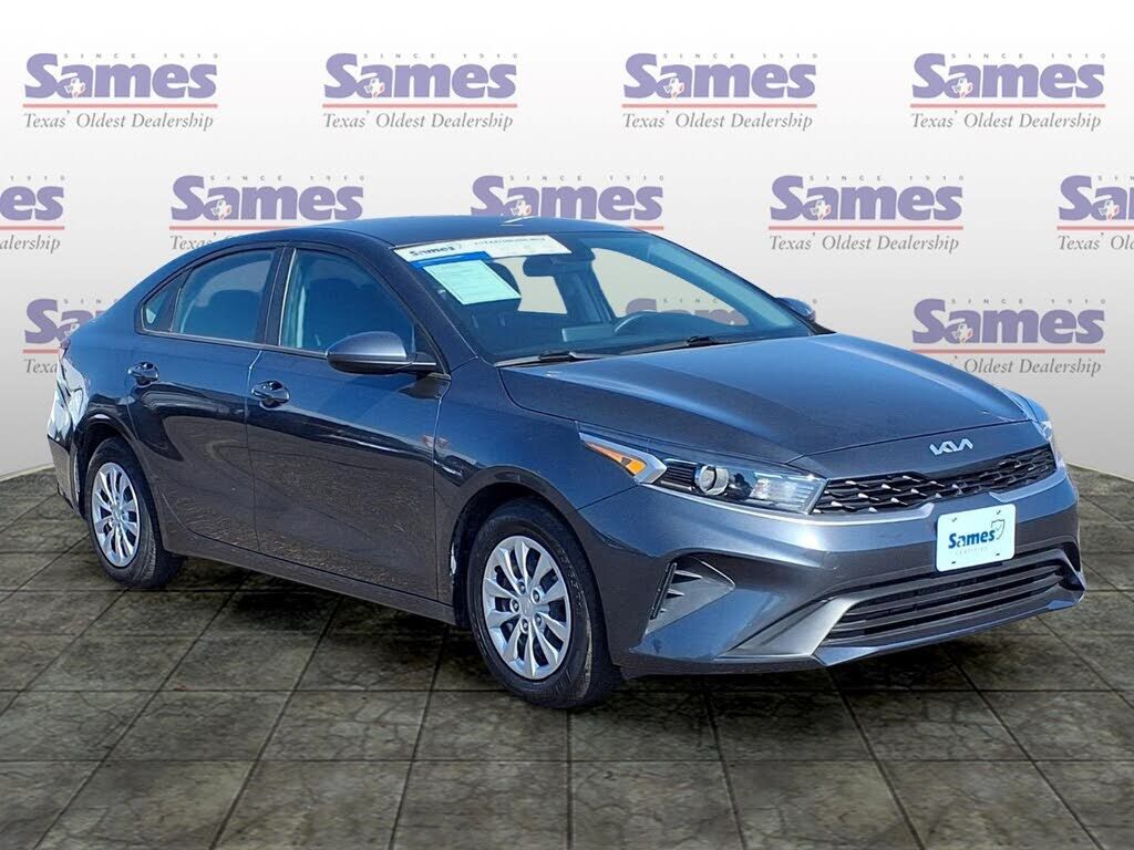 2023 KIA Forte
