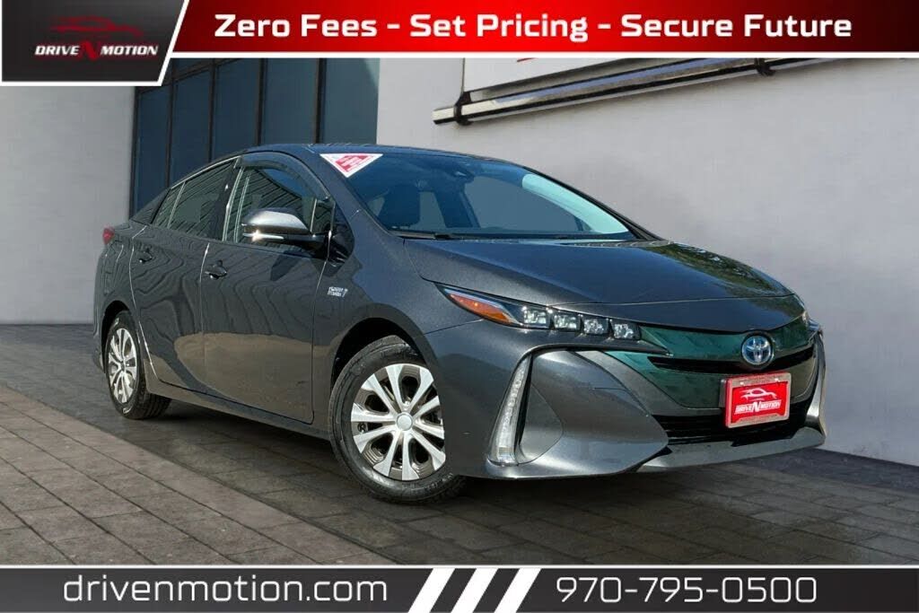 2017 TOYOTA Prius