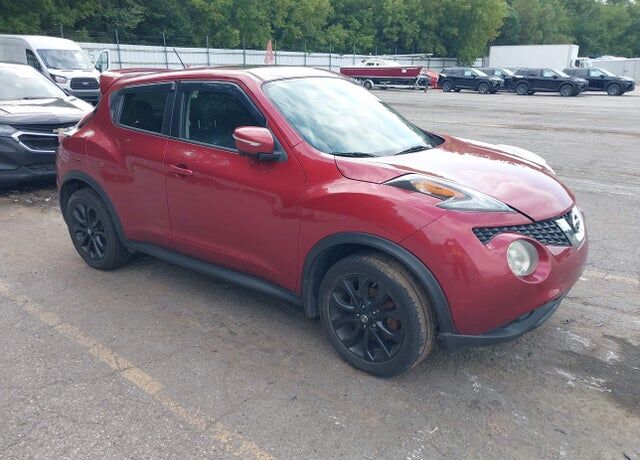 2015 NISSAN Juke