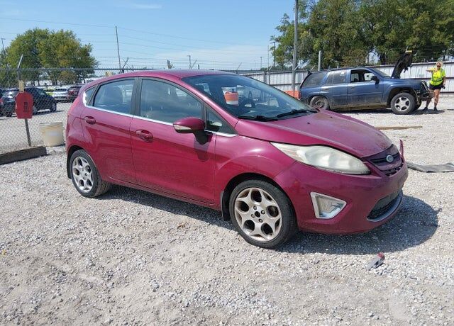 2011 FORD Fiesta
