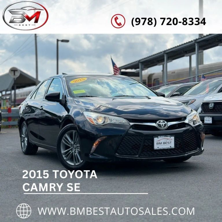 2015 TOYOTA Camry