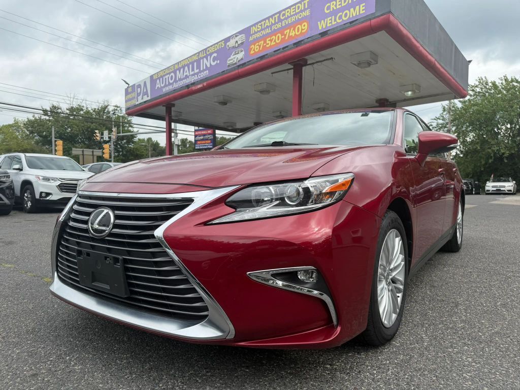 2016 LEXUS ES