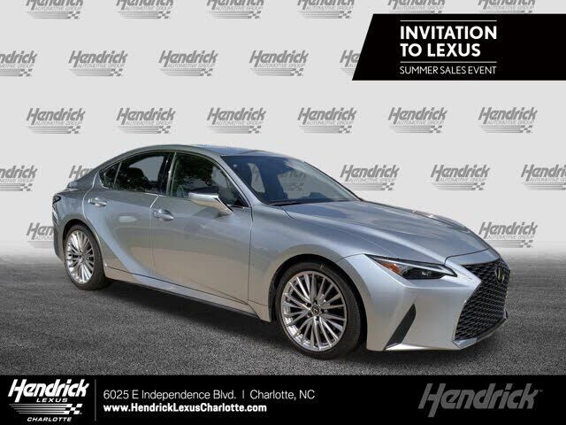 2023 LEXUS IS