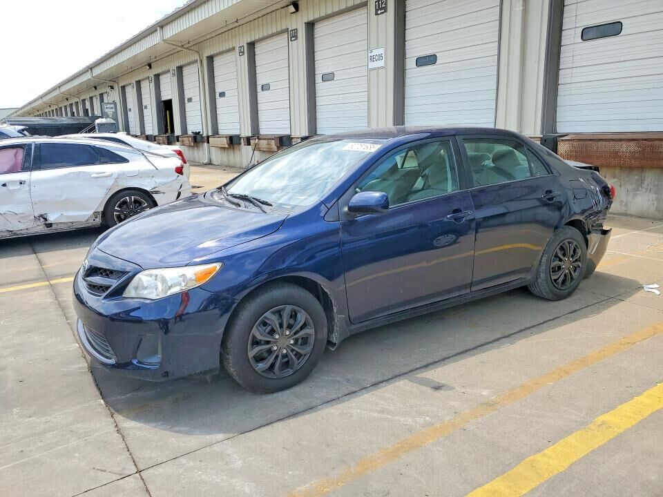 2011 TOYOTA Corolla