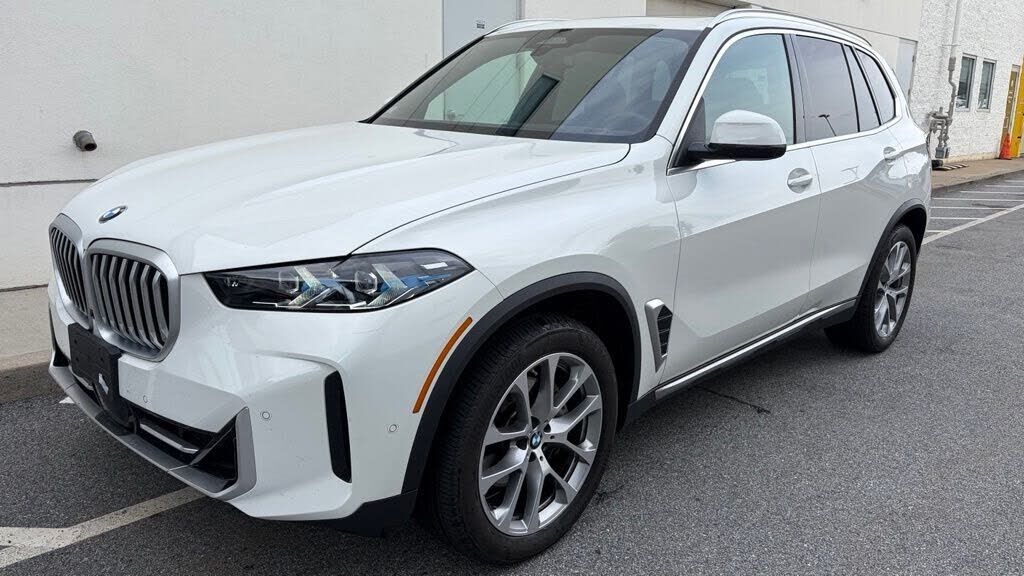 2025 BMW X5