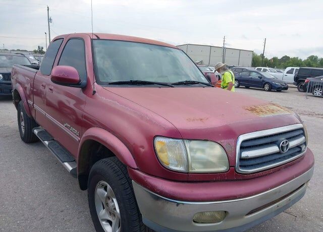2002 TOYOTA Tundra