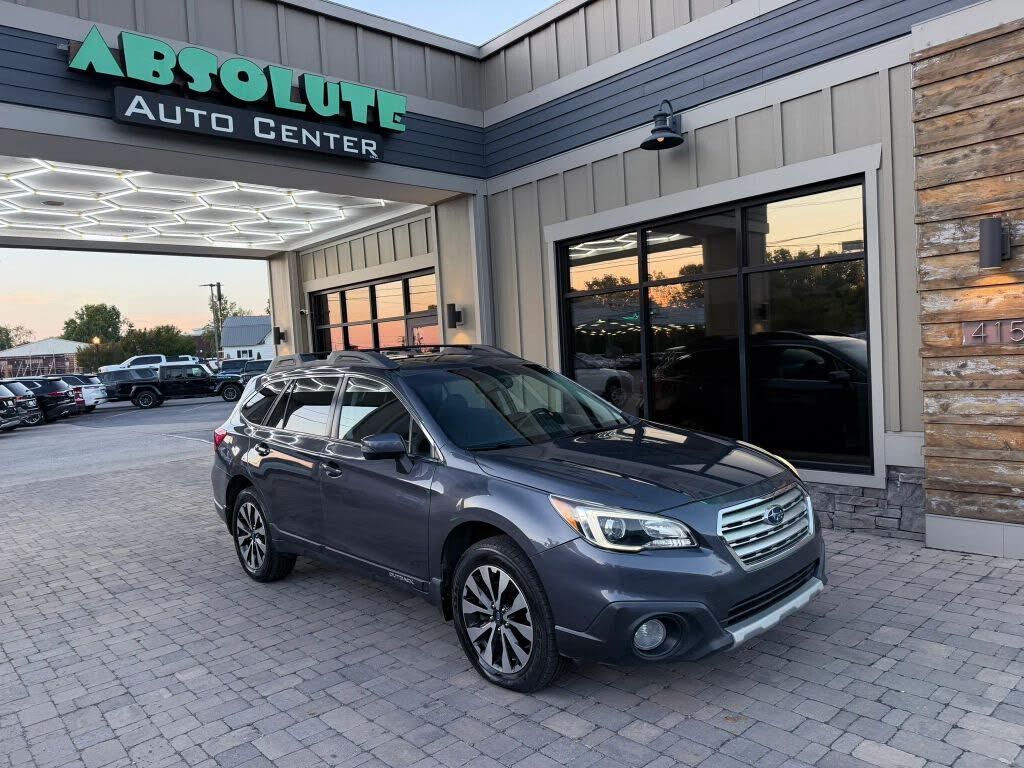 2017 SUBARU Outback