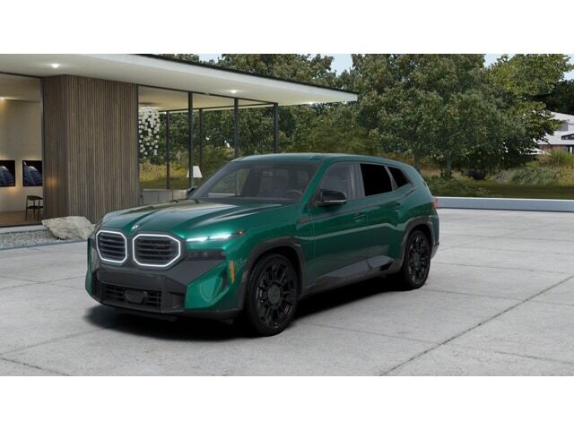 2027 BMW XM