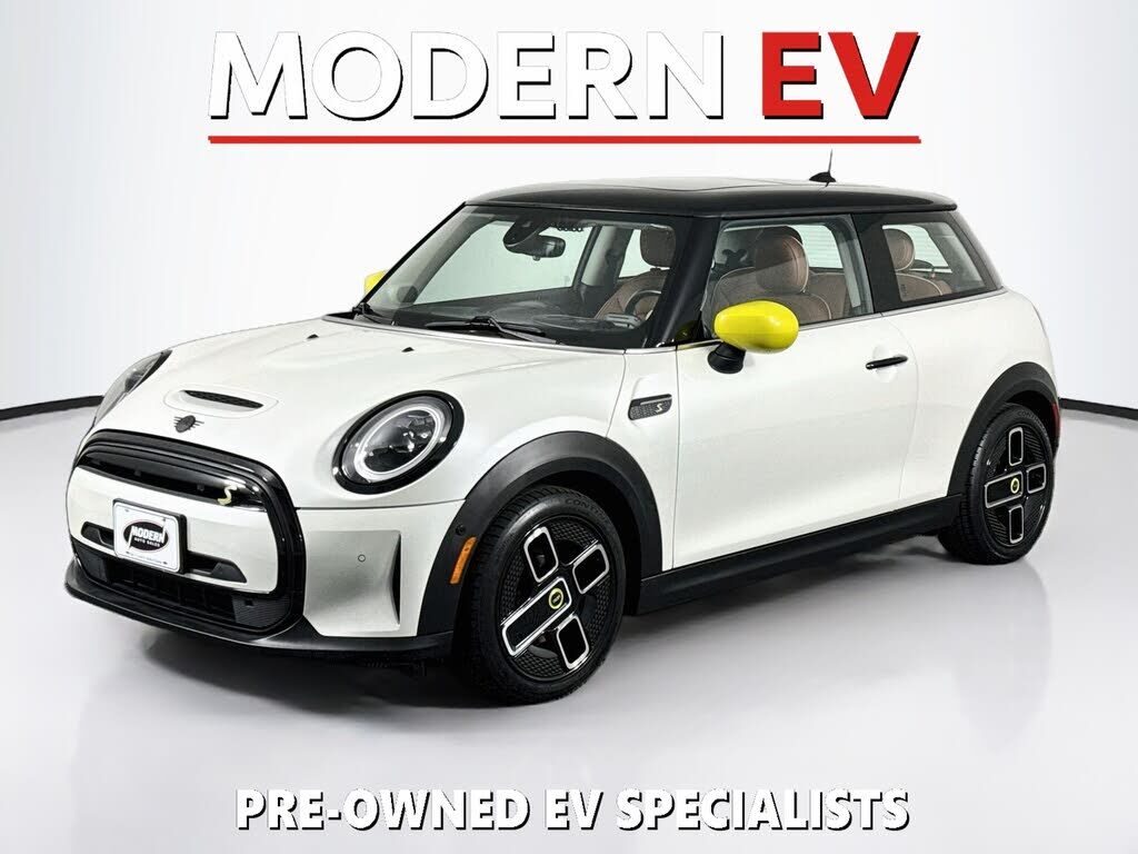 2023 MINI Hardtop
