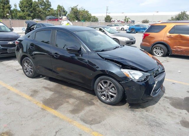 2019 TOYOTA Yaris