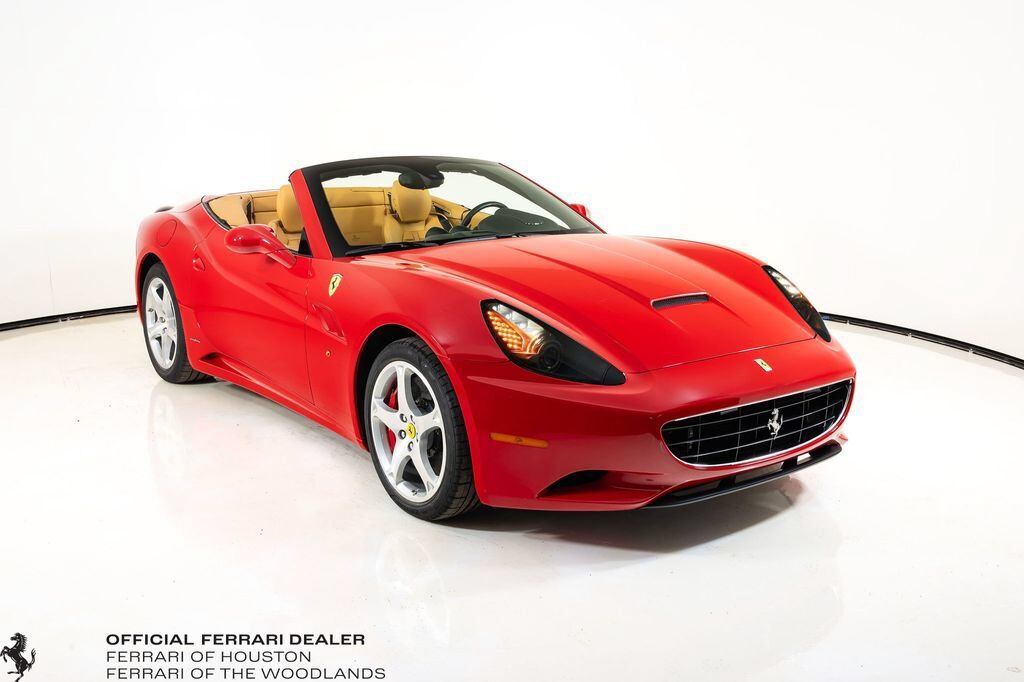 2010 FERRARI California