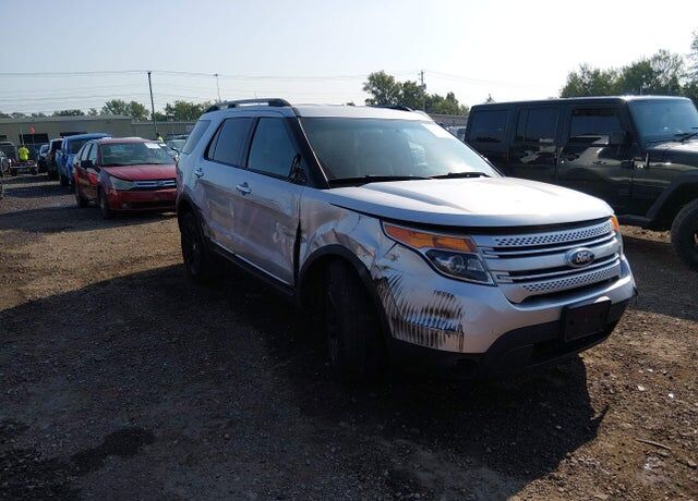 2012 FORD Explorer