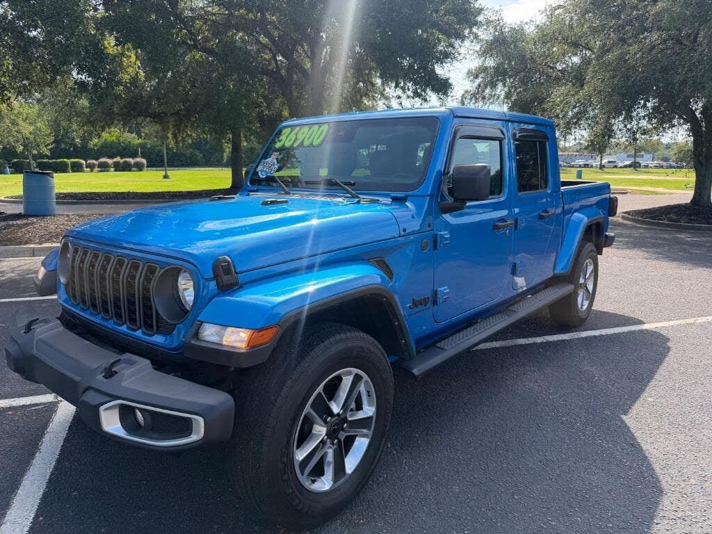 2024 JEEP Gladiator