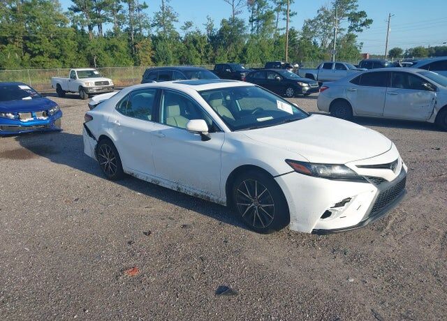 2022 TOYOTA Camry