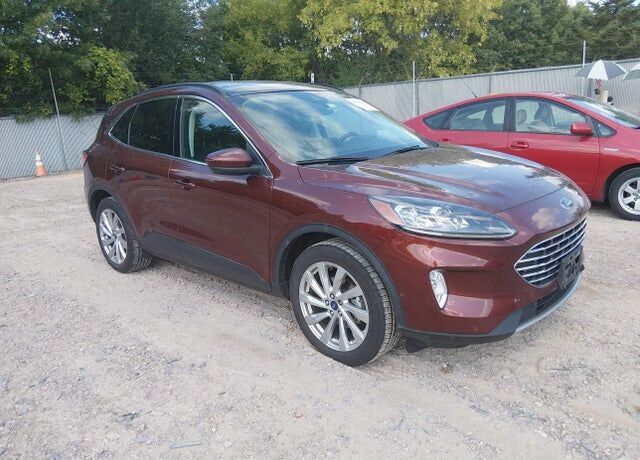 2021 FORD Escape