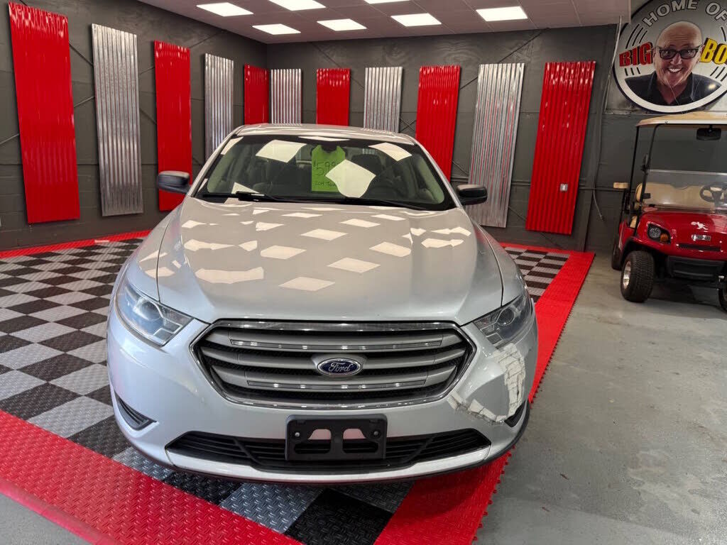 2014 FORD Taurus